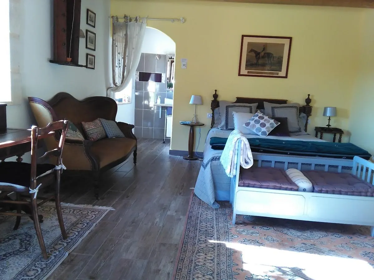 לינה וארוחת בוקר Baladou Bergerie De Lagarrigue 0*,